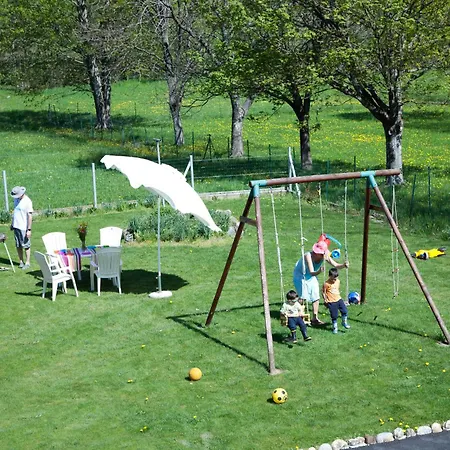 Lägenhet Estives D'arrens